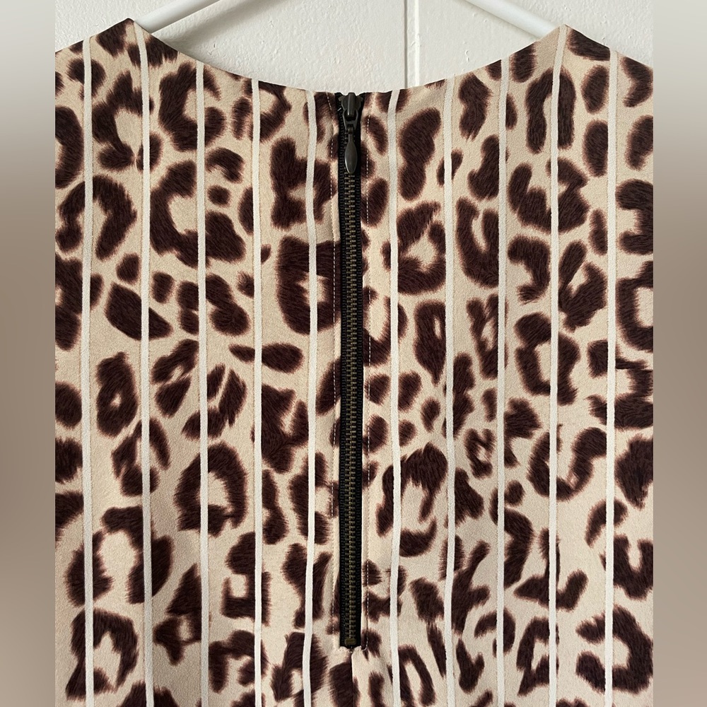 Cabi Leopard / Cheetah Print Blouse Top - Picture 11 of 11